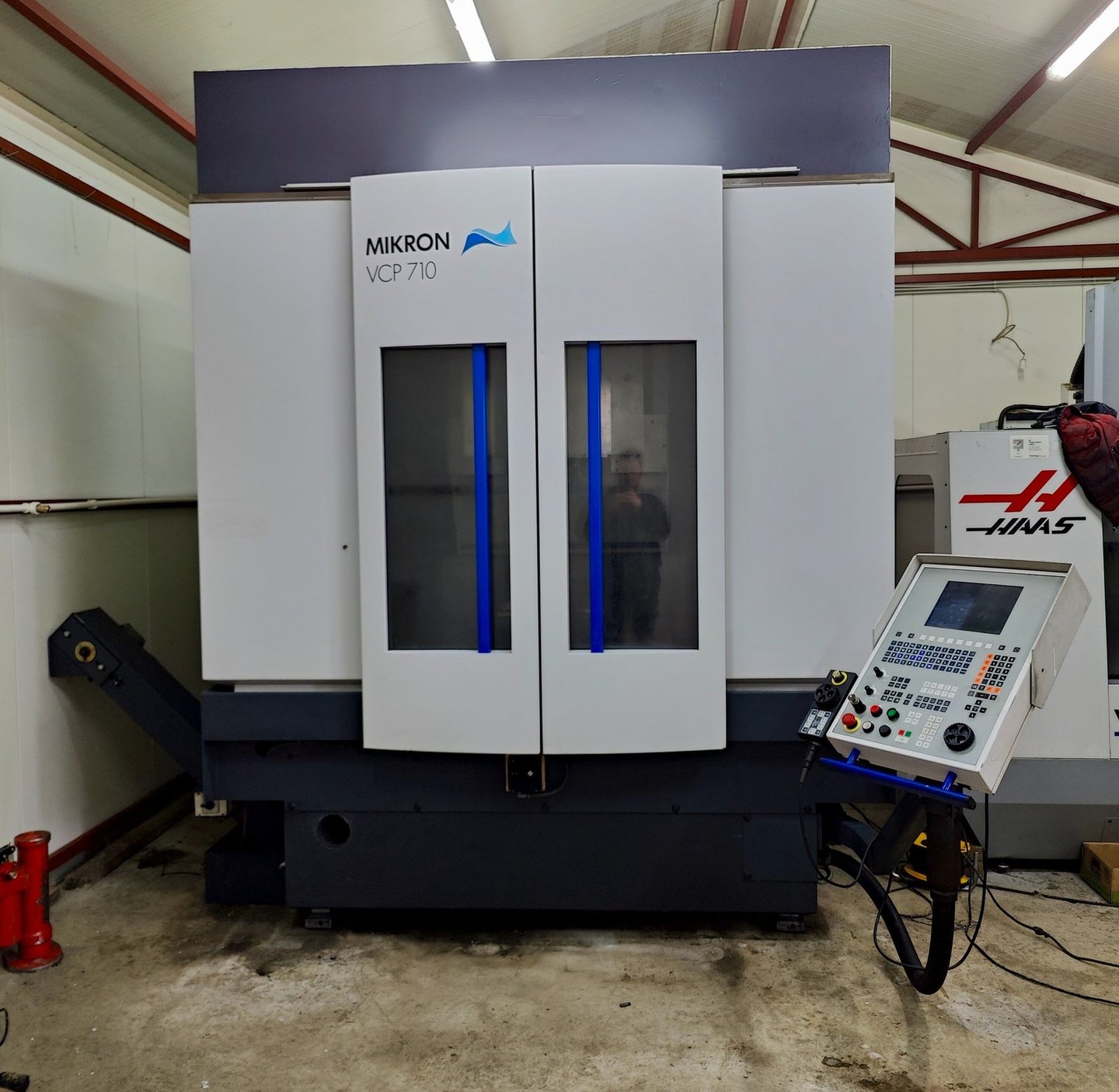Mikron VCP710