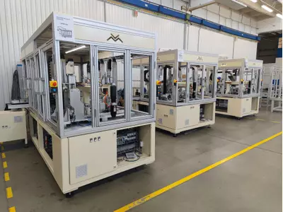 Kundenspezifischen Sondermaschinen