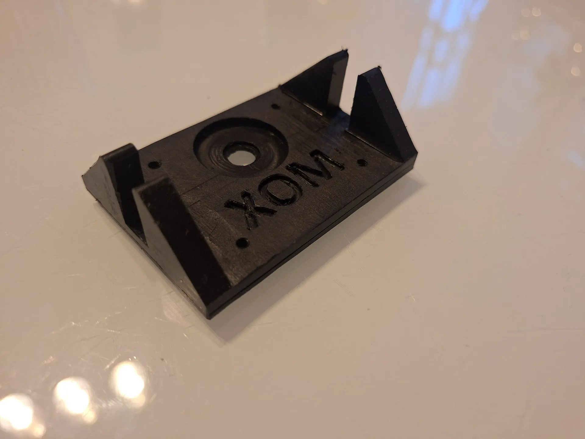 Xom