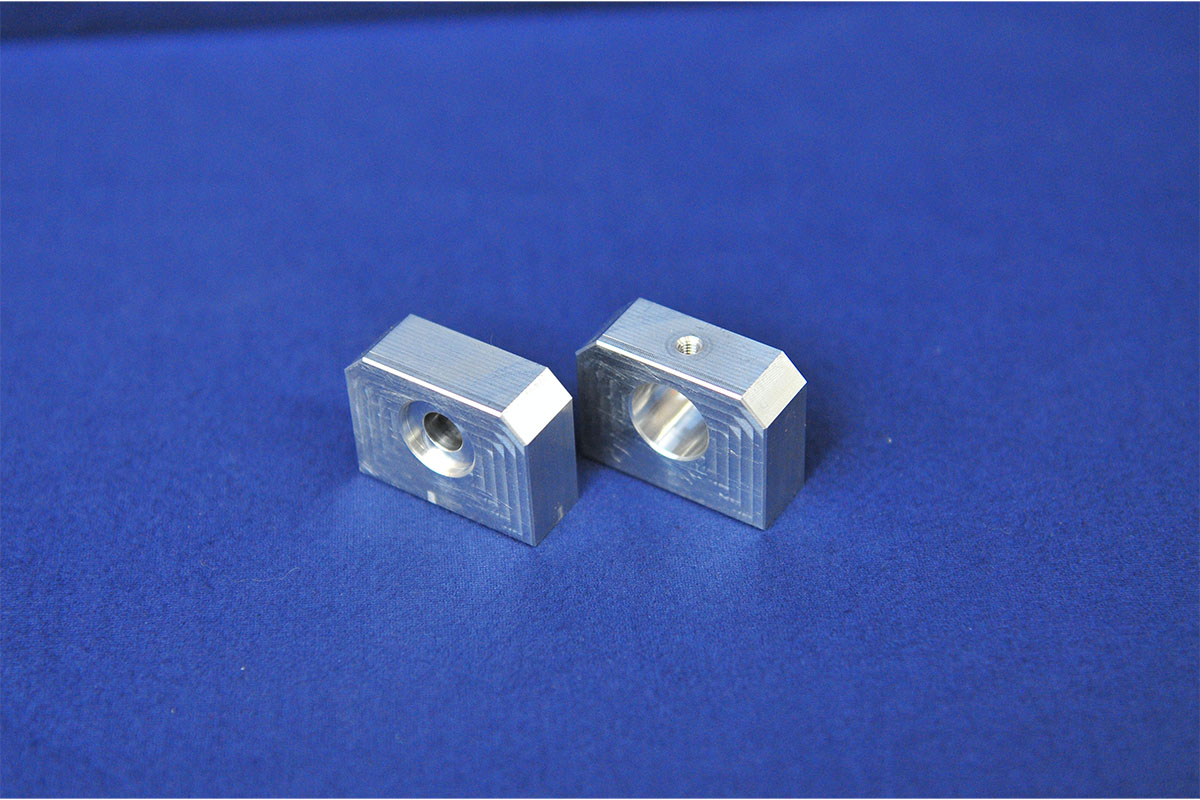Custom aluminum CNC Machining Part - 015