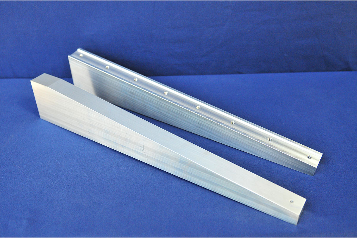 Custom aluminum CNC Machining Part - 022