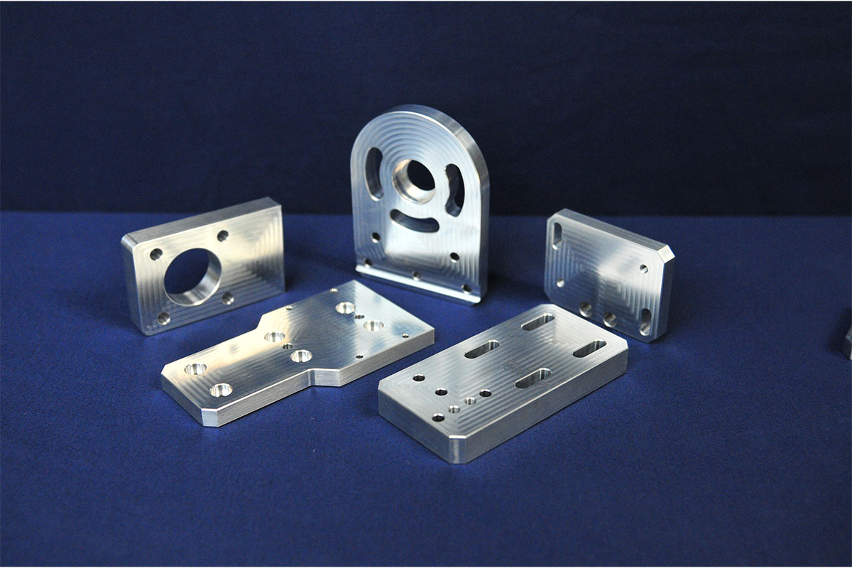 Custom aluminum CNC Machining Part - 010