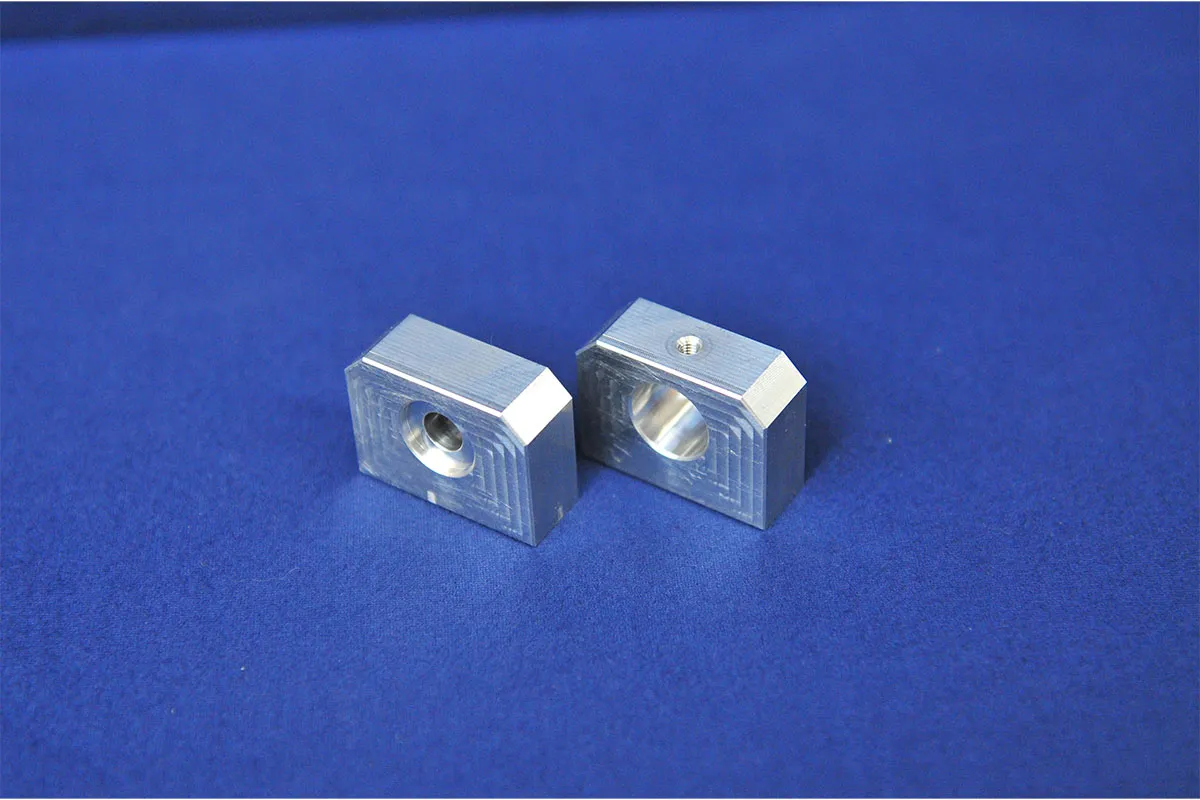 Custom aluminum CNC Machining Part - 015