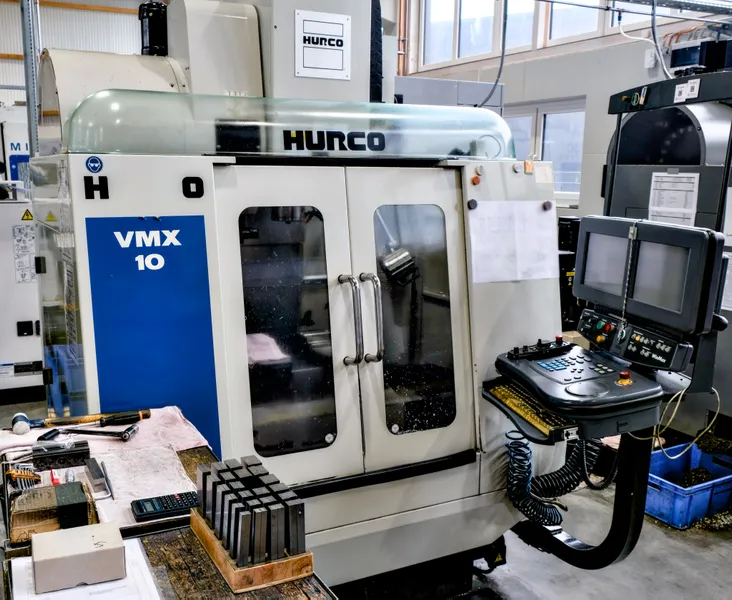 VMX10