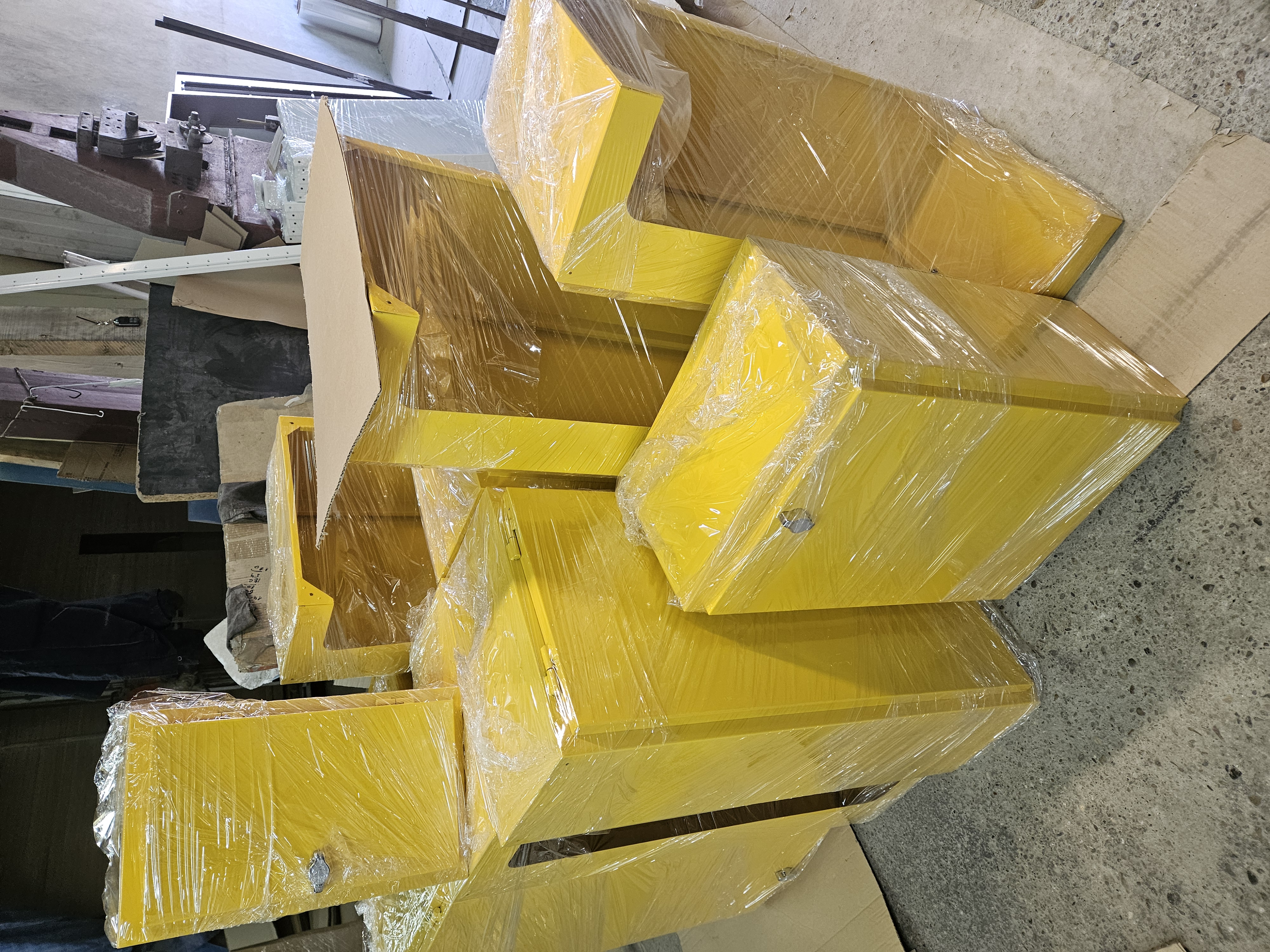 Metal cabinet for outdoor natural gas meter