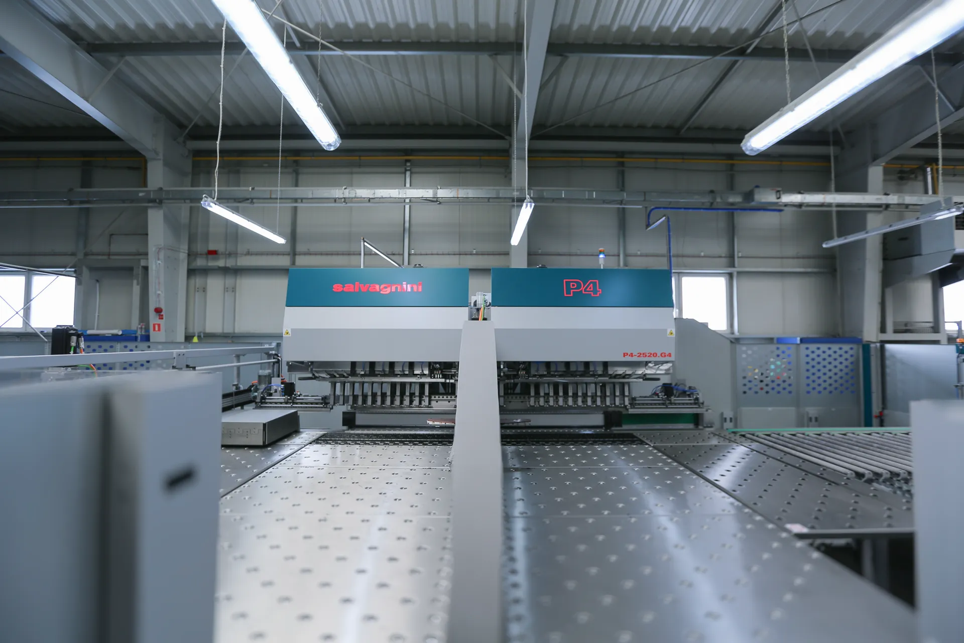 Salvagnini P4 Lean-bending center-2