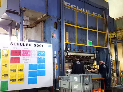 SCHULER 500t