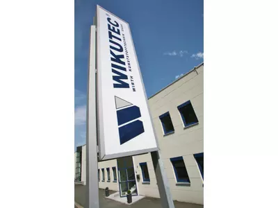 Firmengebäude.jpg