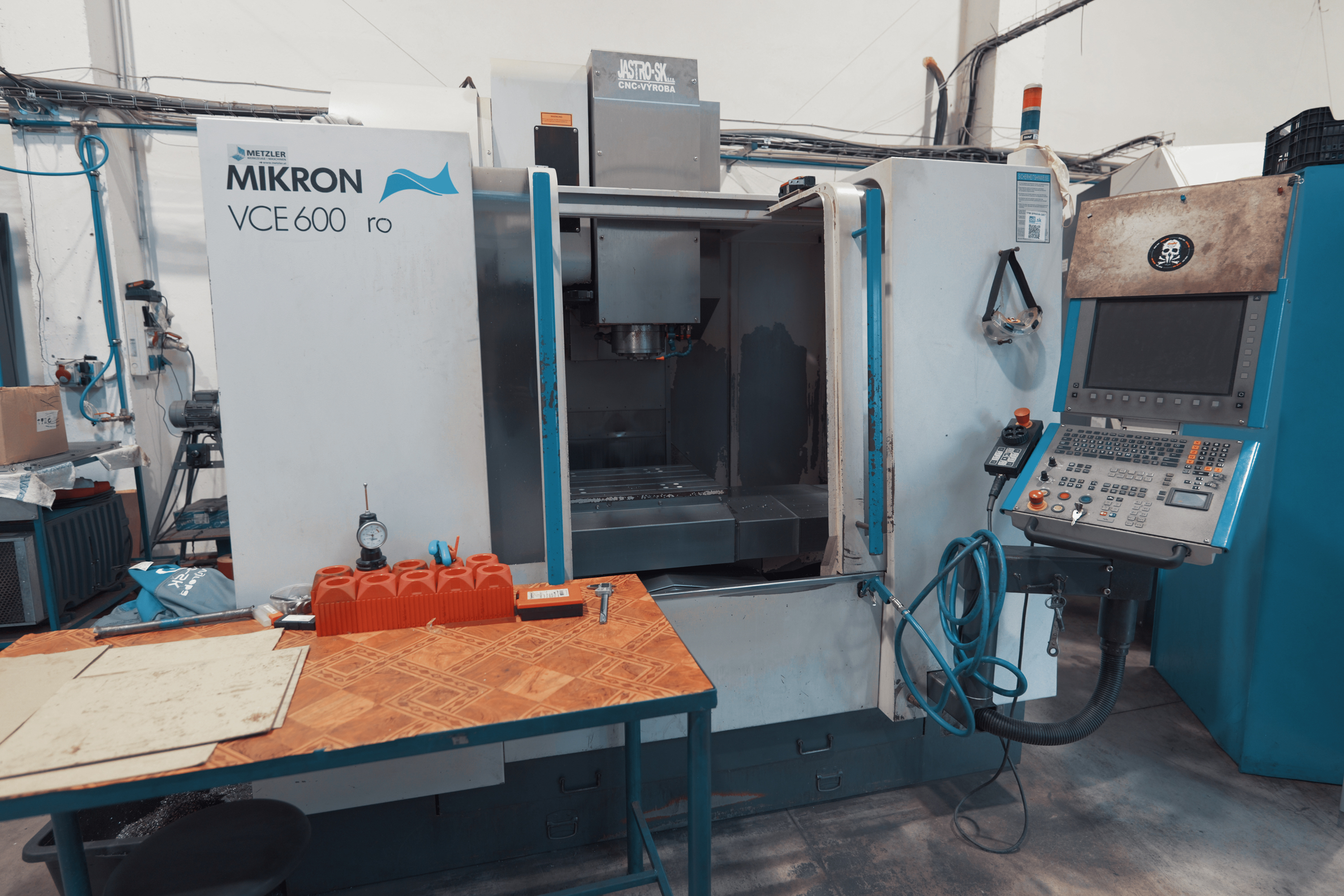 MIKRON VCE PRO 600