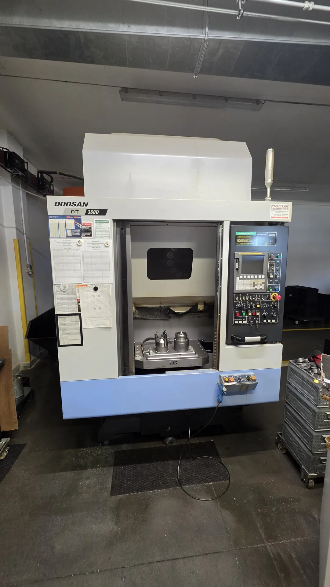 Doosan DT360D - Twin pallet