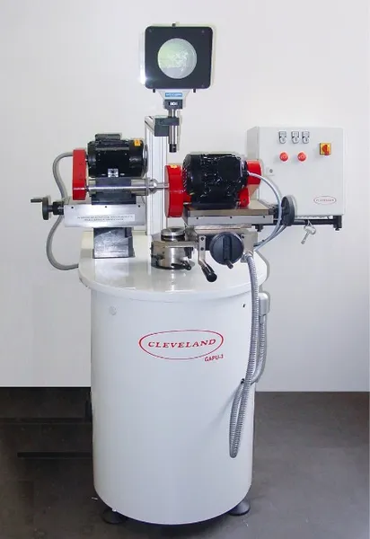 GAPU-3_Abrichtmaschine_Profiliermaschine_Cleveland_Lineartechnik.webp