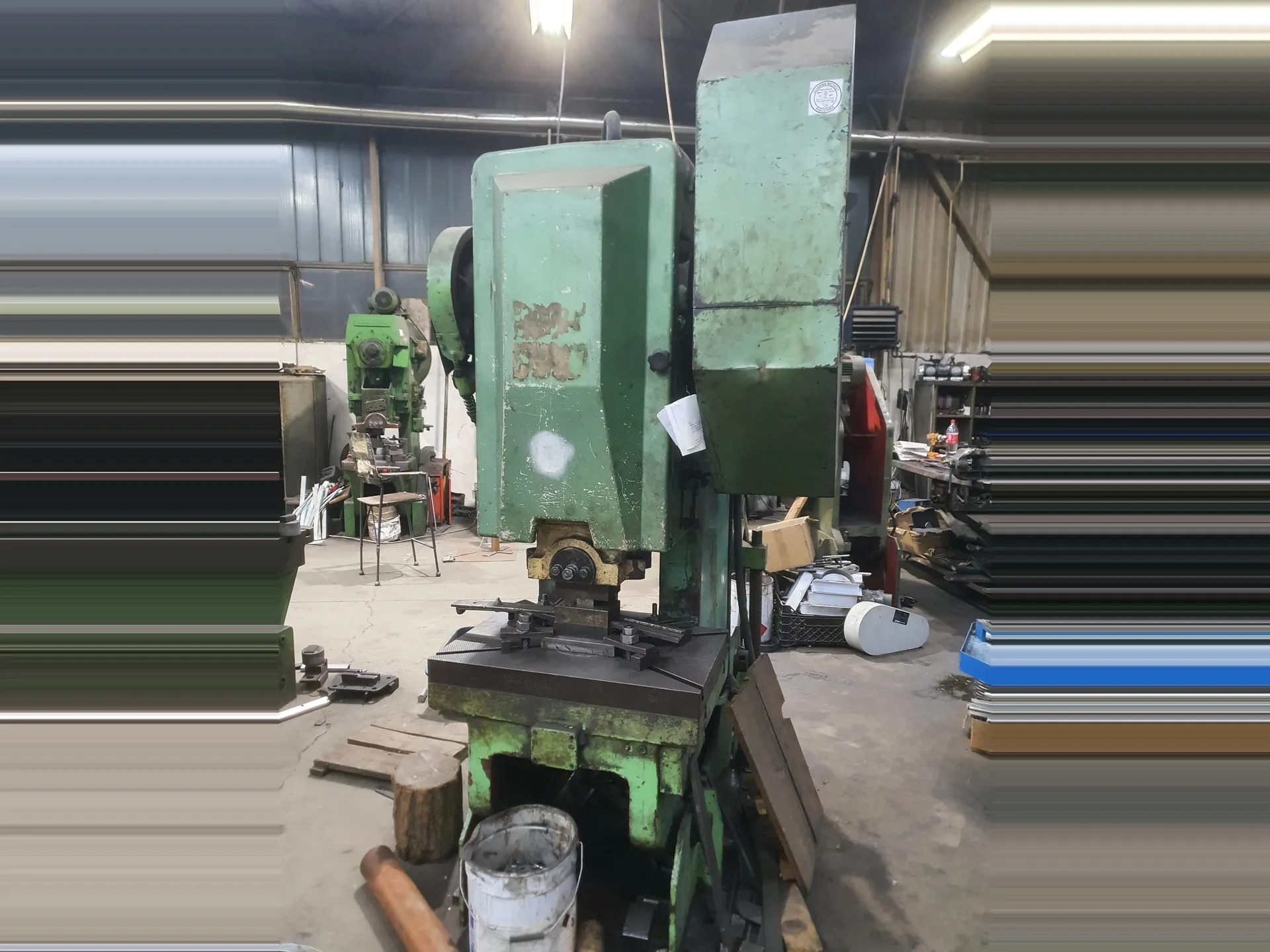 Eccentric press machine 63ton