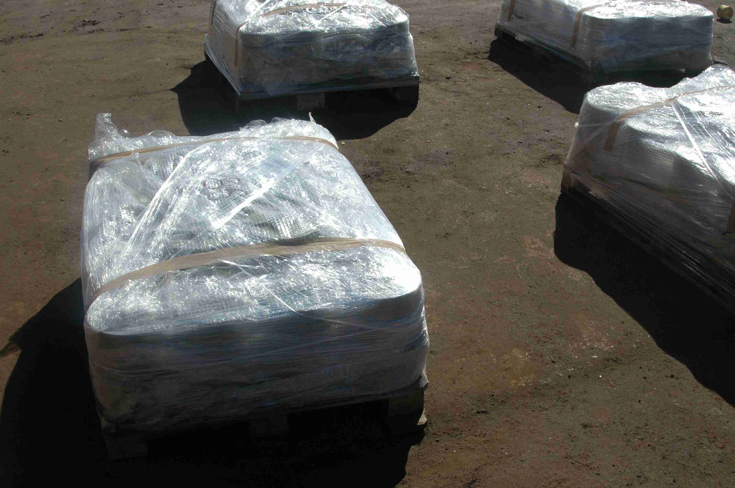 packing on pallets