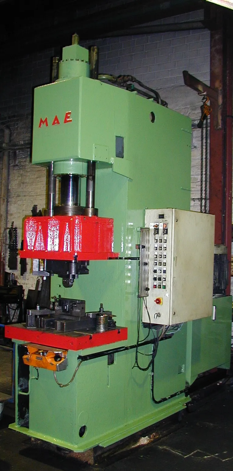MAE 100