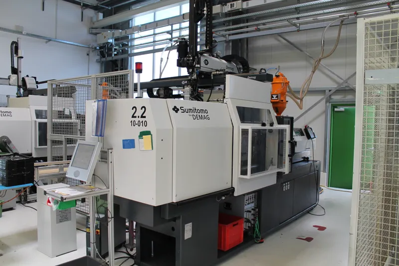 Demag 100
