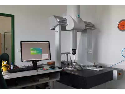 Taktile 3-D-Messmaschine - DEA Global