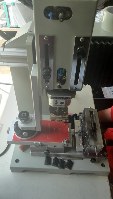 Tampondruckmaschine