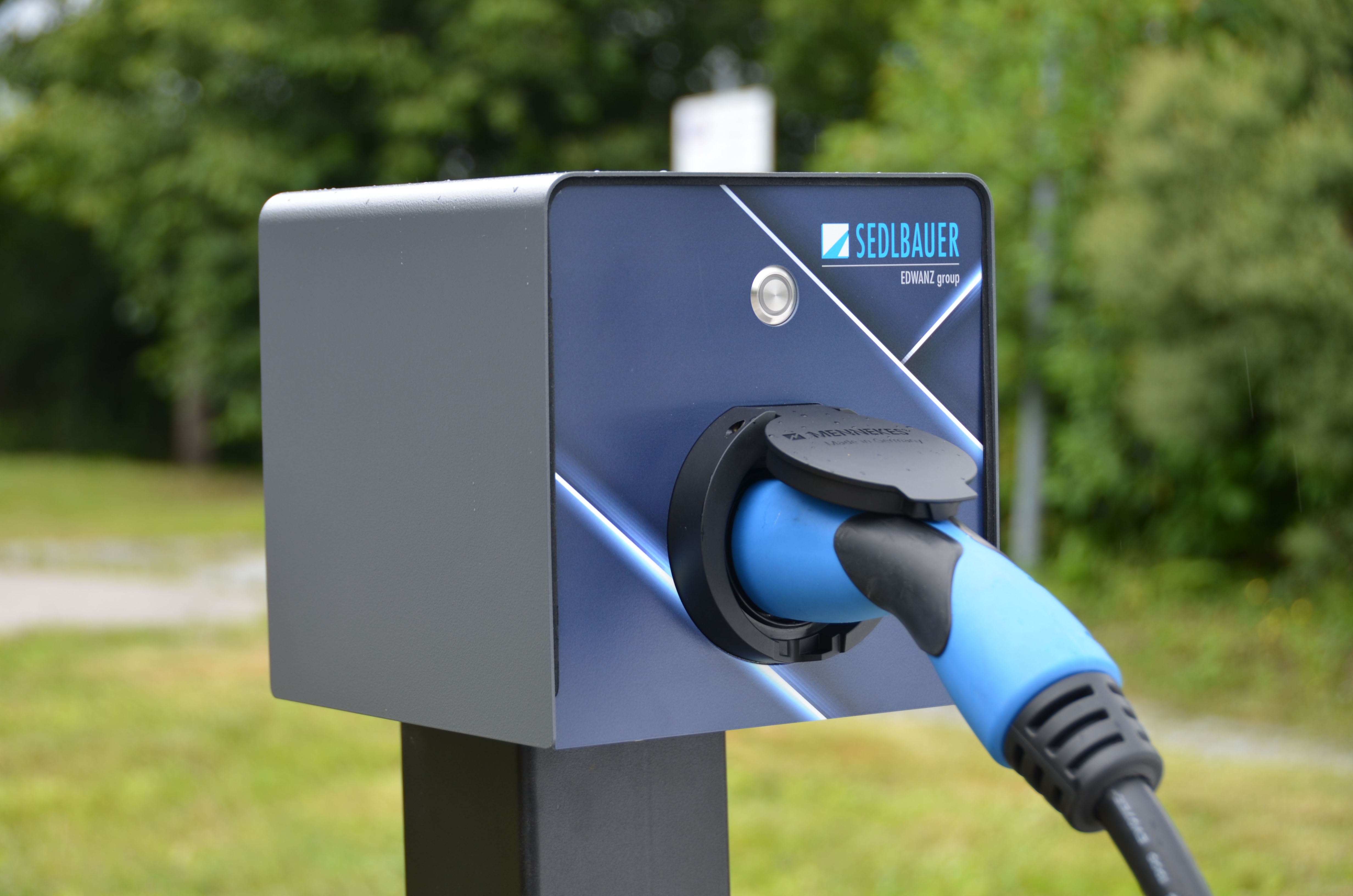 Ladestationen Elektrofahrzeuge