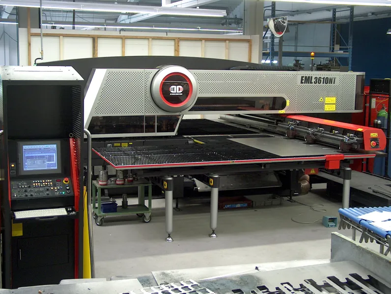 Amada-EML 3610NT