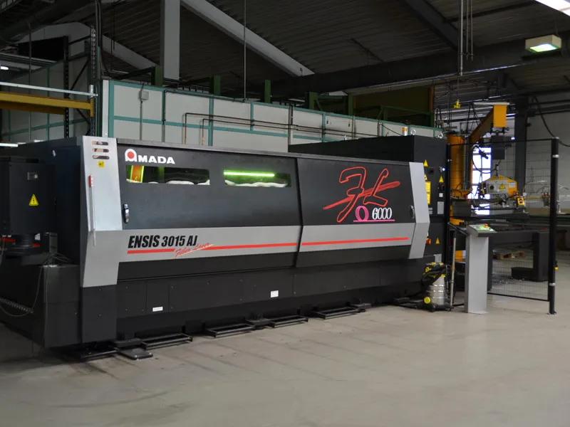 Amada Ensis 3015 AJ