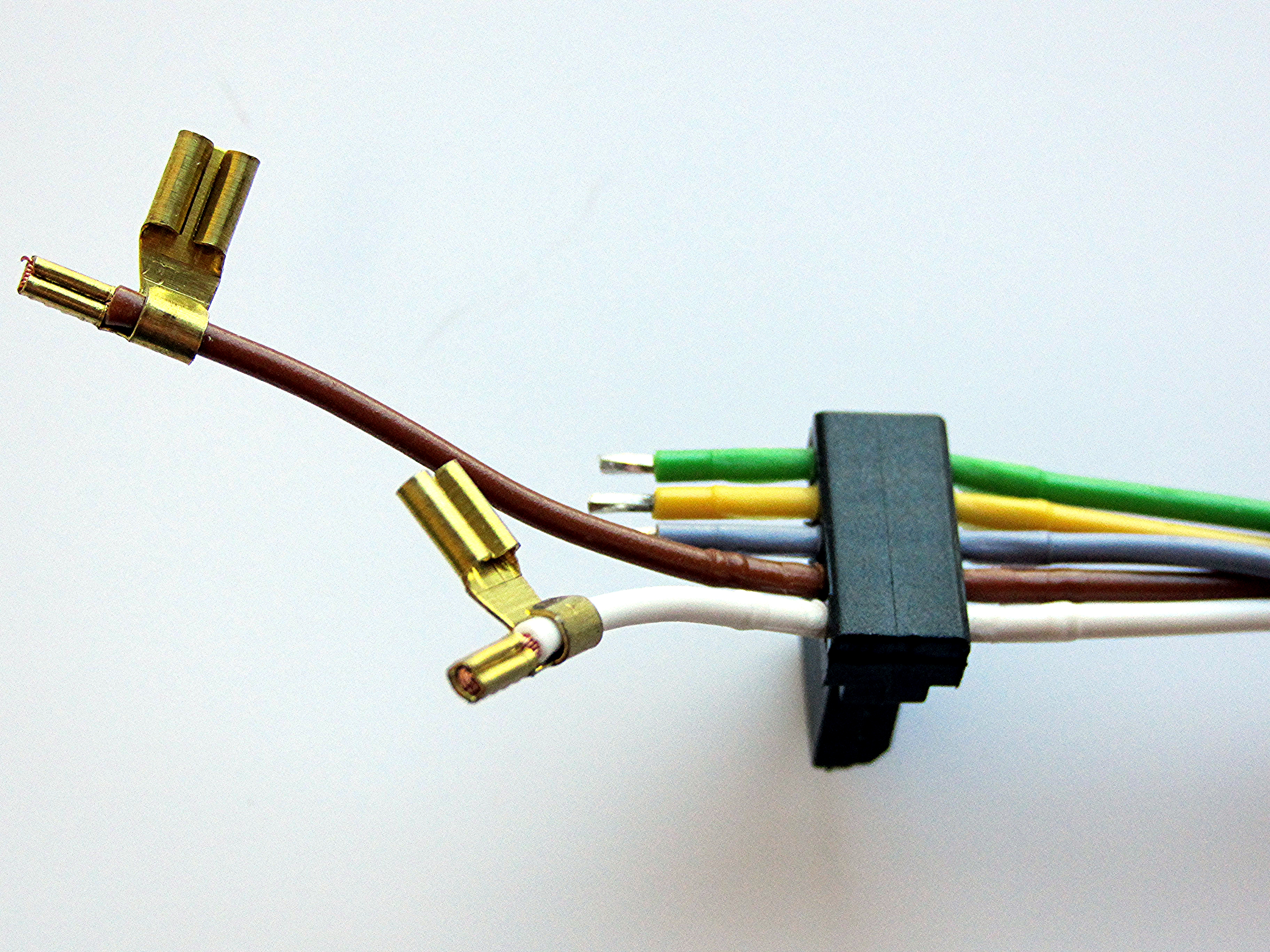 Kabel mit Zugentlastung