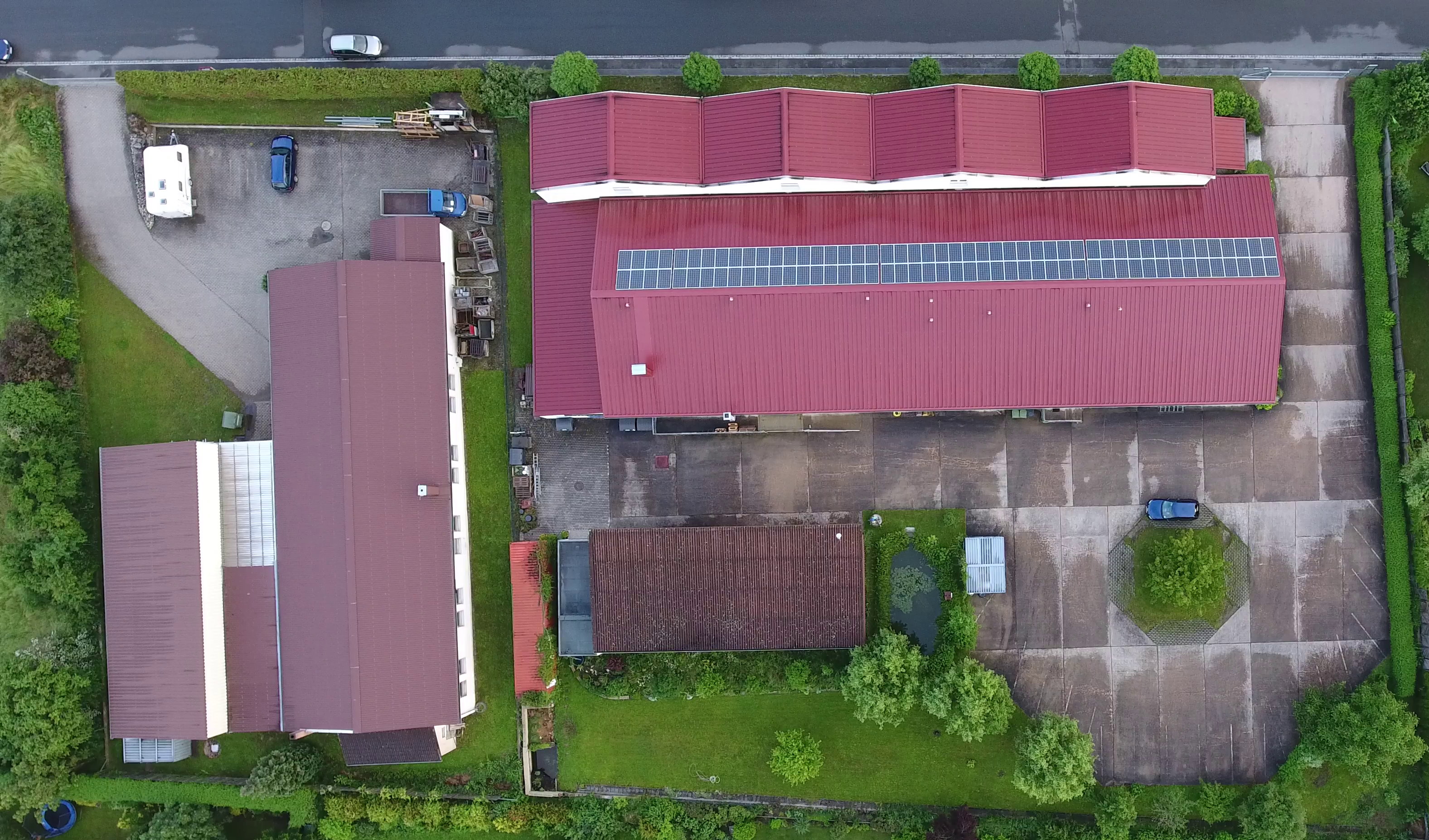 Luftbild Firmenansicht