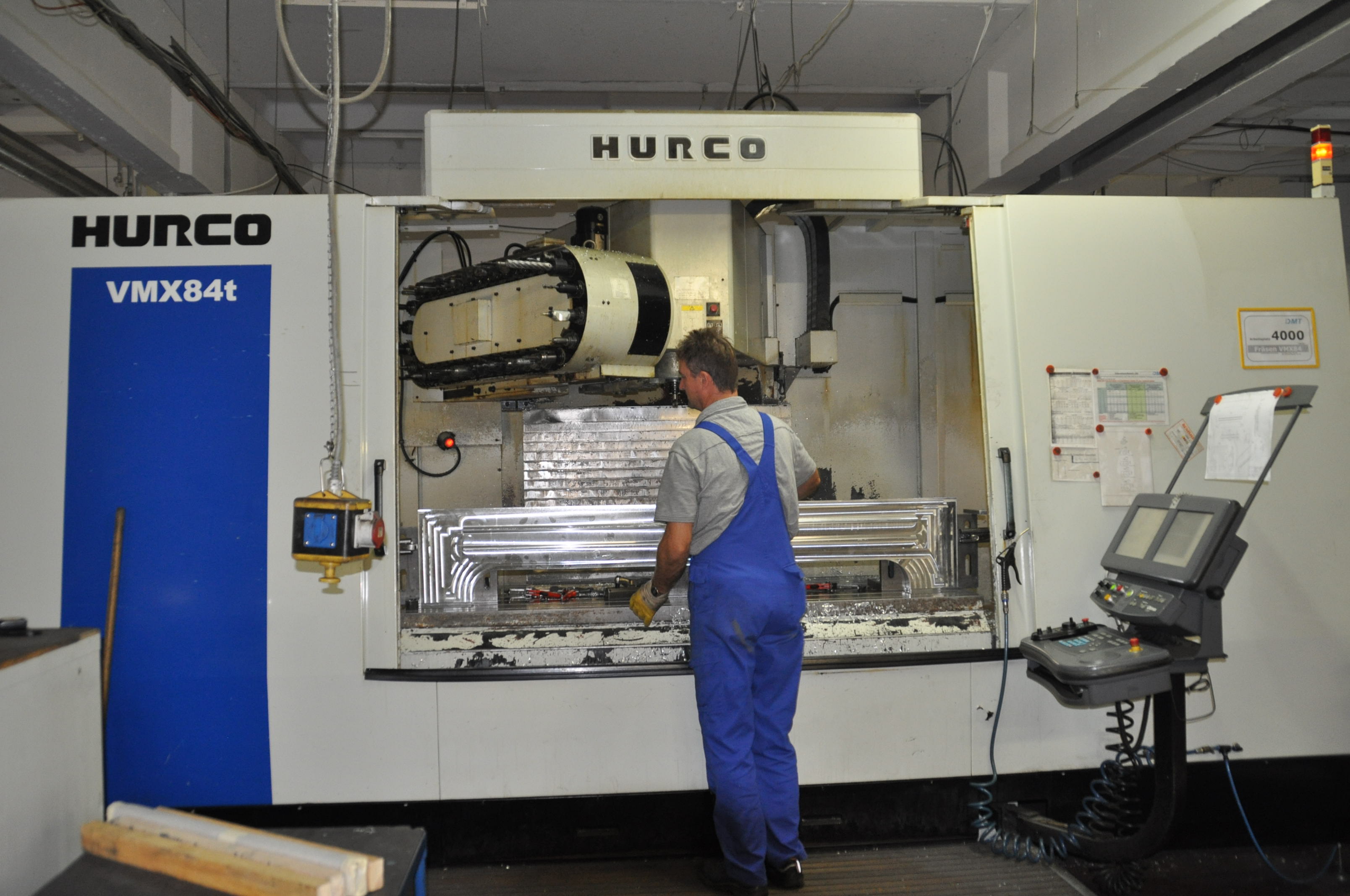Hurco VMX 84 t