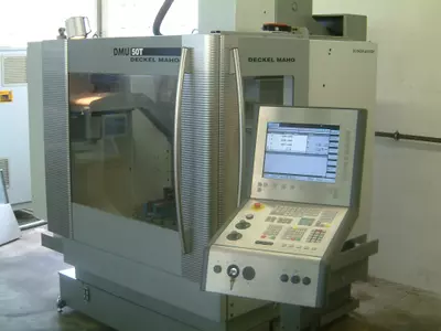 CNC Bearbeitungszentrum