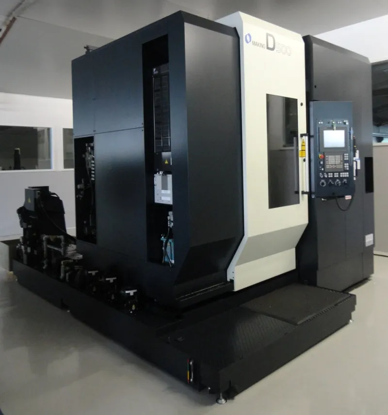Makino D500