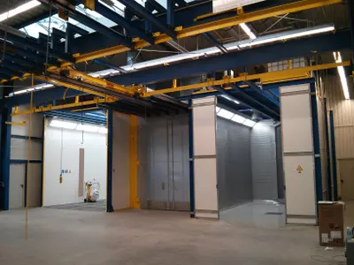 Lackier-/Pulveanlage