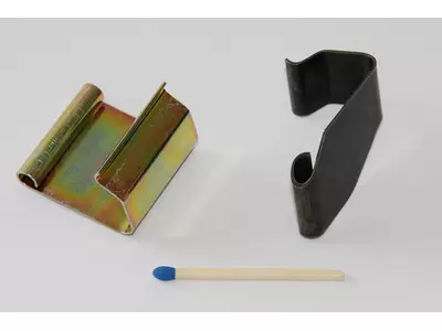verzinkte Halteklammern