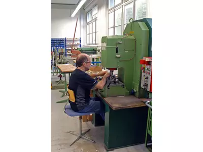 15 TFK Exzenterpresse 15t