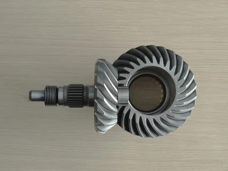 Hypoid gear