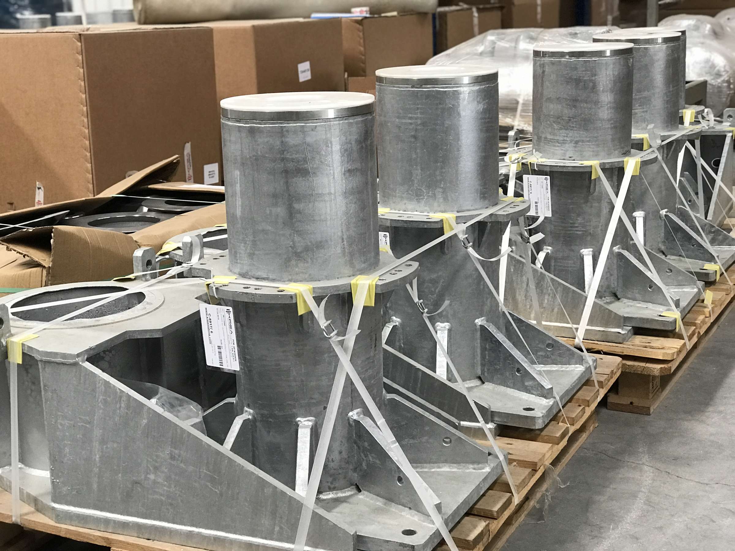 Hotdip galvanised welded structures
