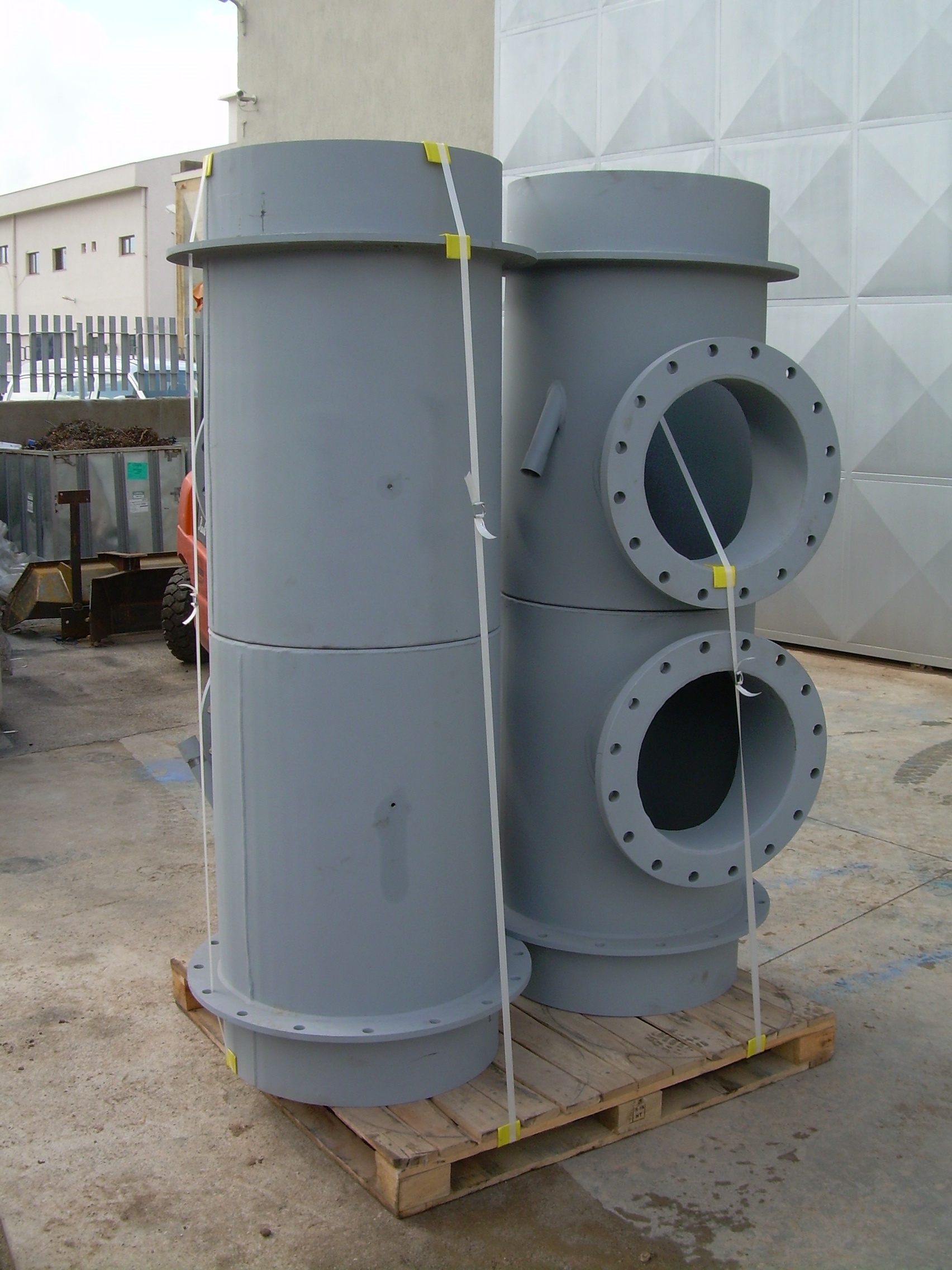 Burner casings