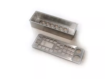 Tastenrahmen, Gehäuse