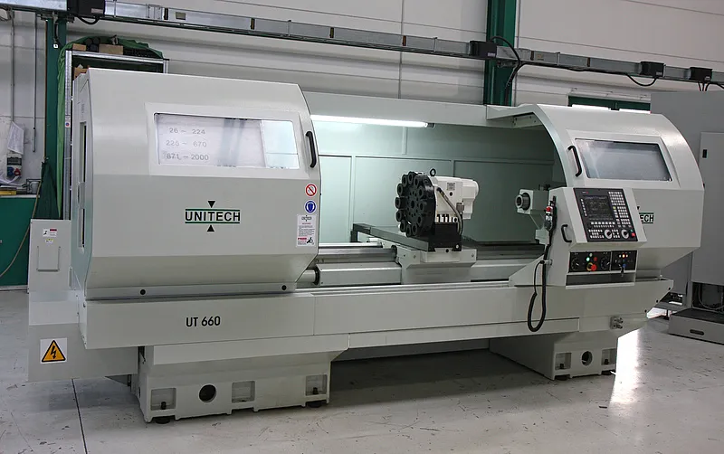 UT 660x4000