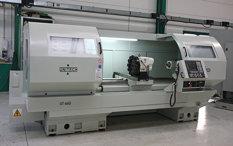 UT 660x4000