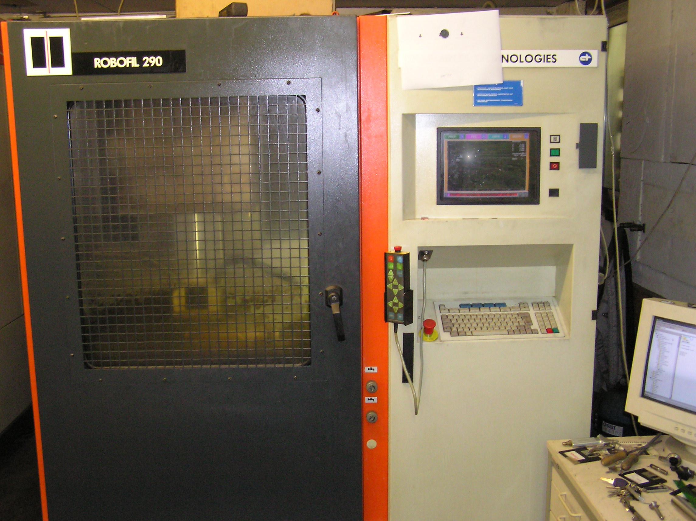 Robofil 290