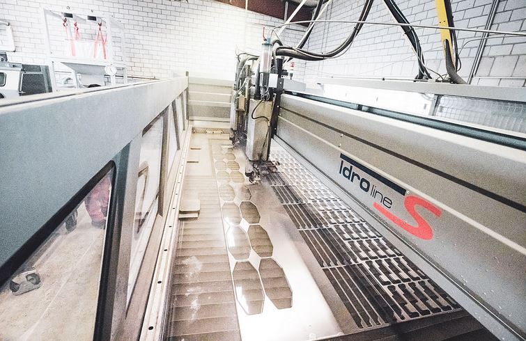 Idroline S Wasserstrahlschneiden