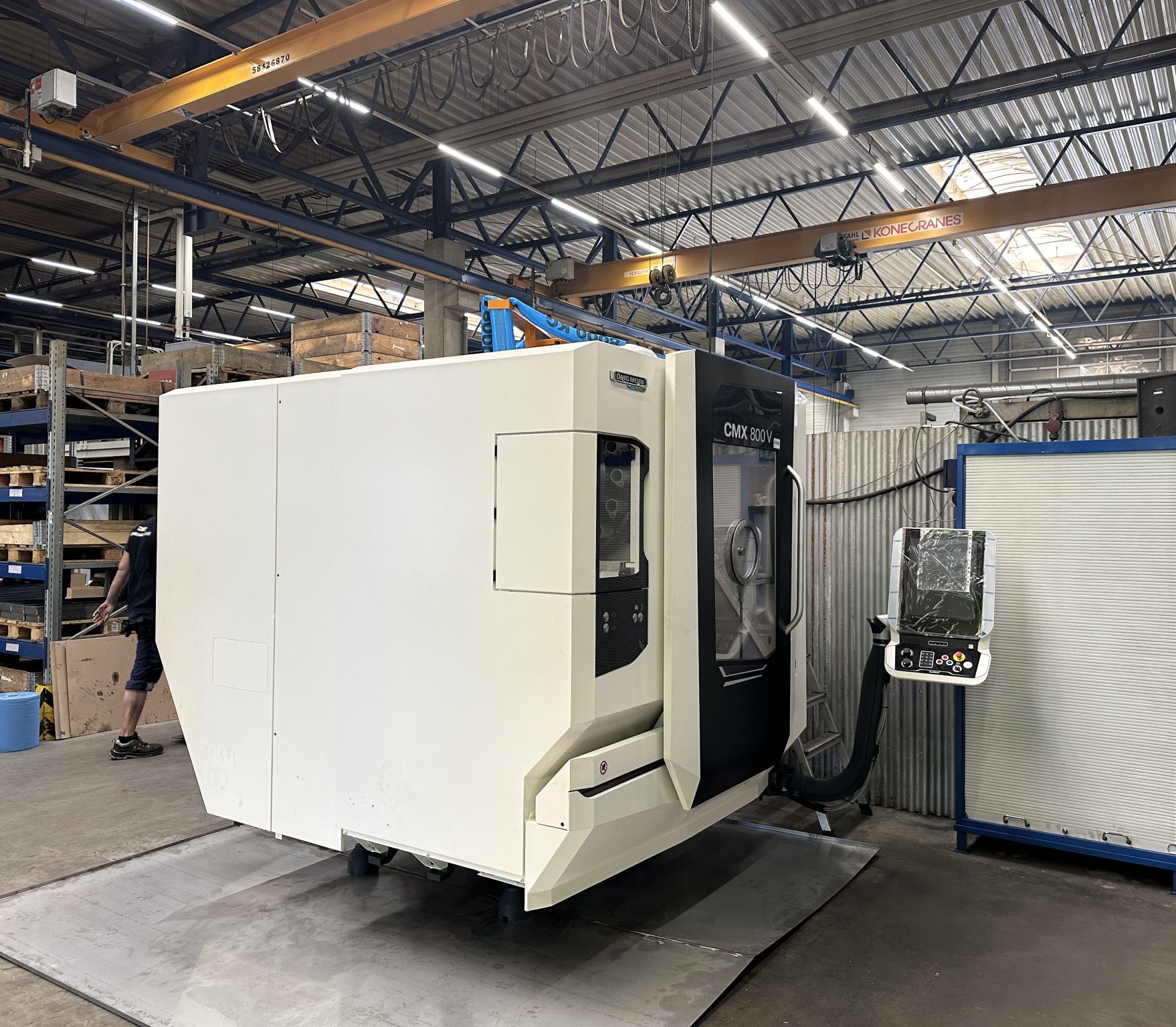 CMX 800V