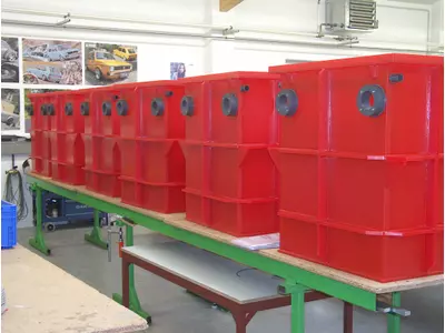 Galvanikbehälter aus PVC-Rot 