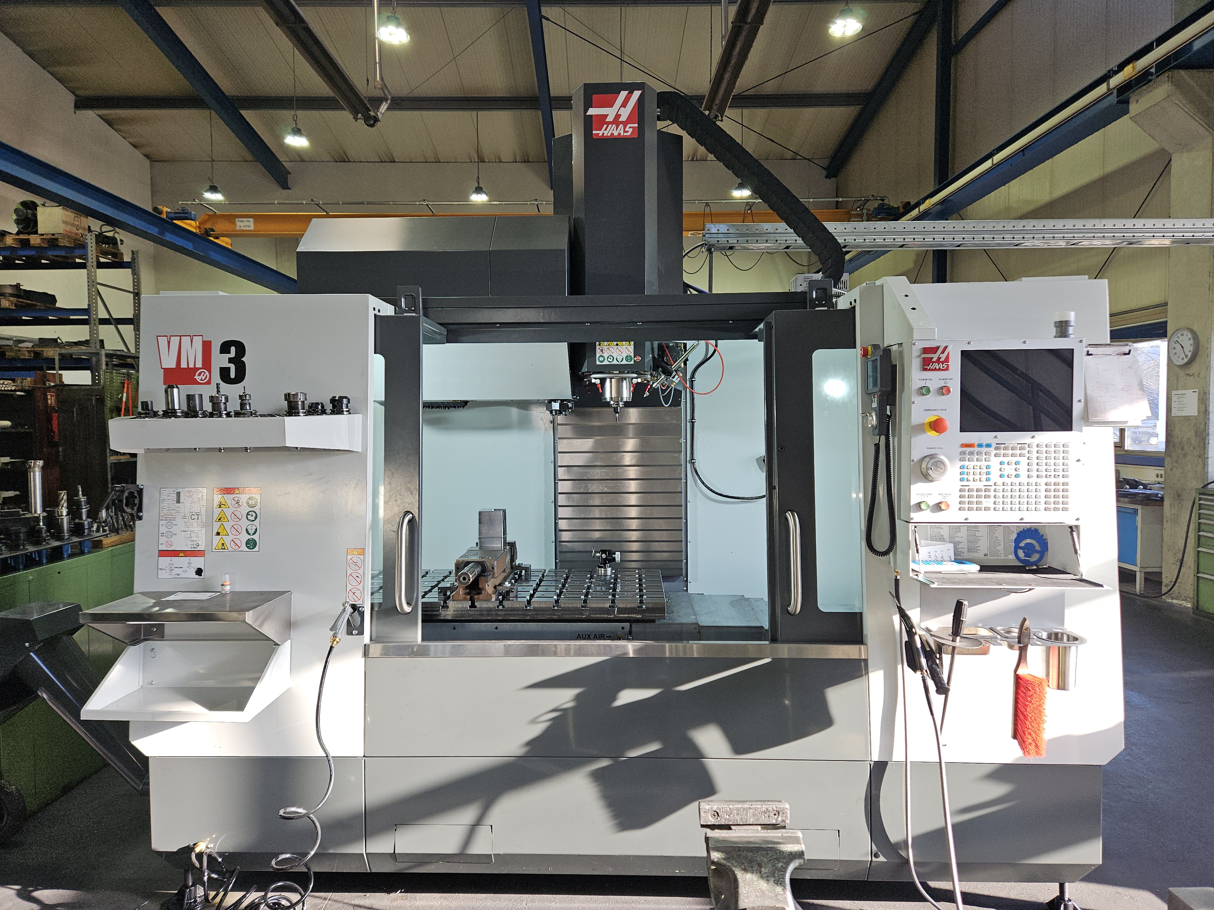 VM 3 CNC vertikal Formmaschine