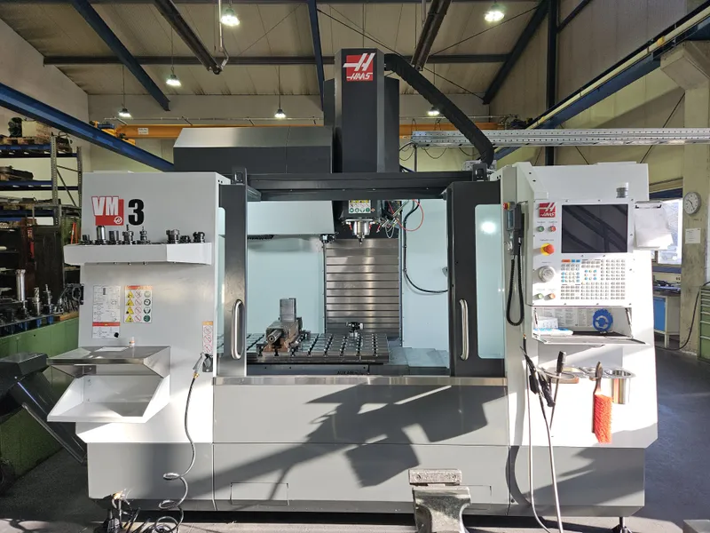VM 3 CNC vertikal Formmaschine