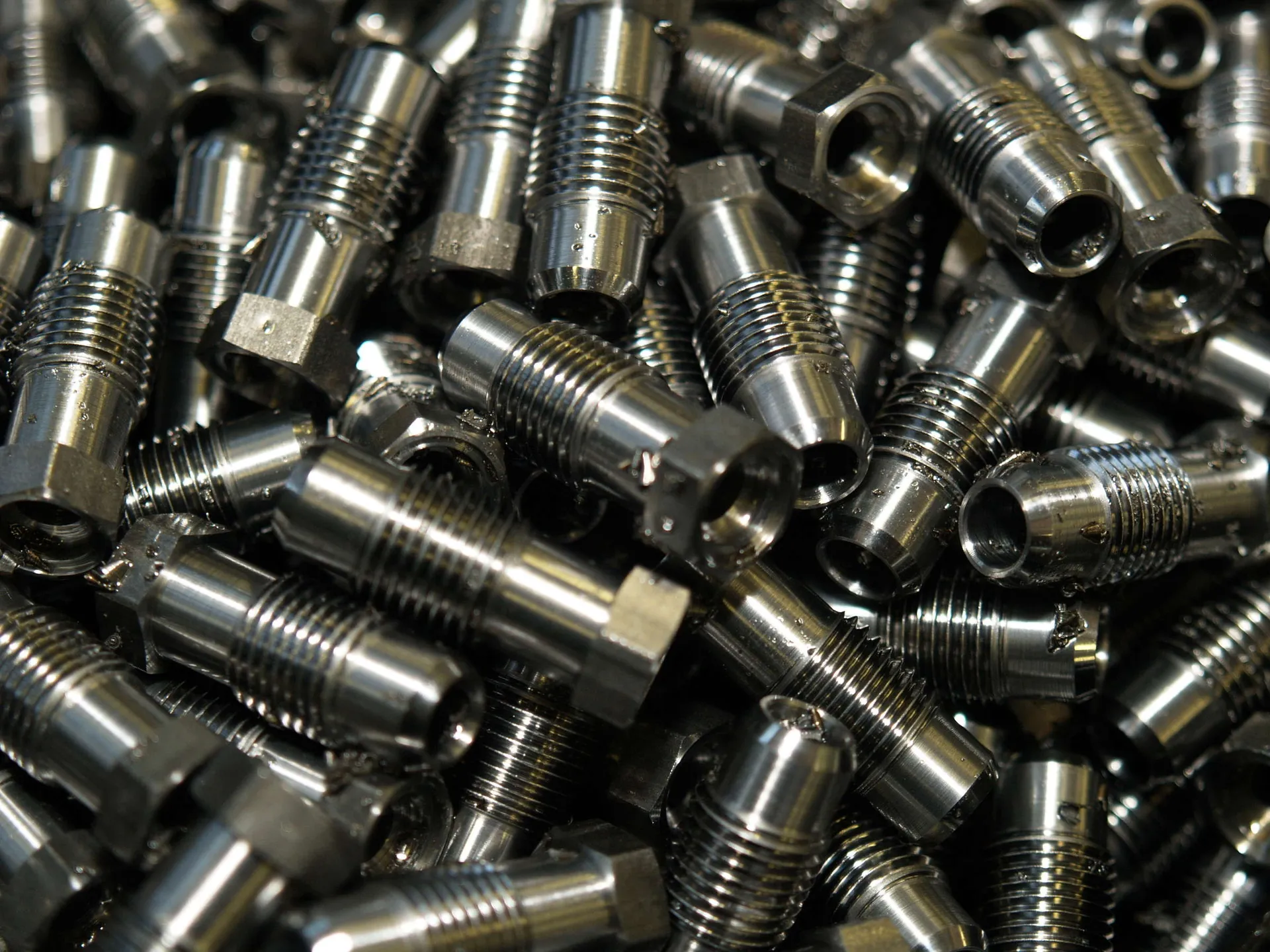 Housing for the spark plugs