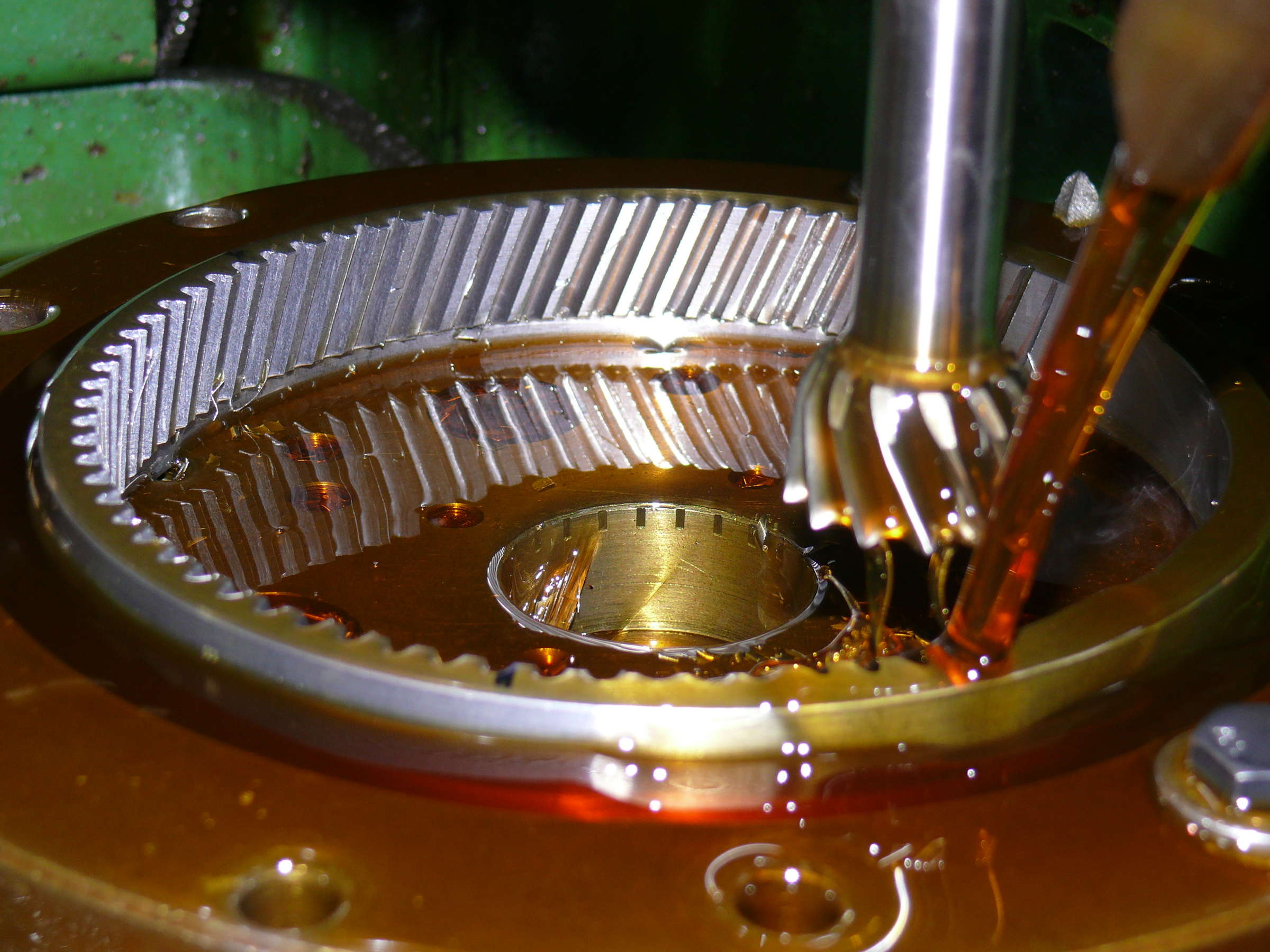 internal gear cutting