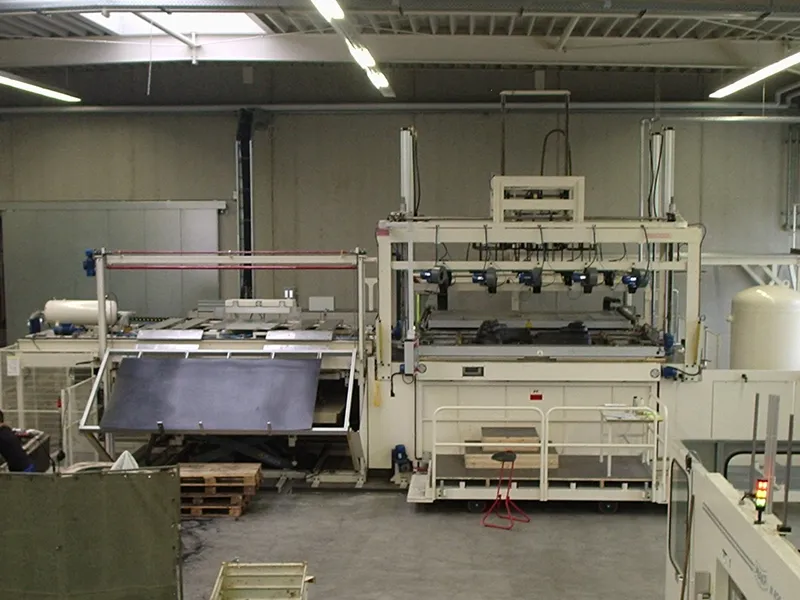 Tiefziehmaschine
