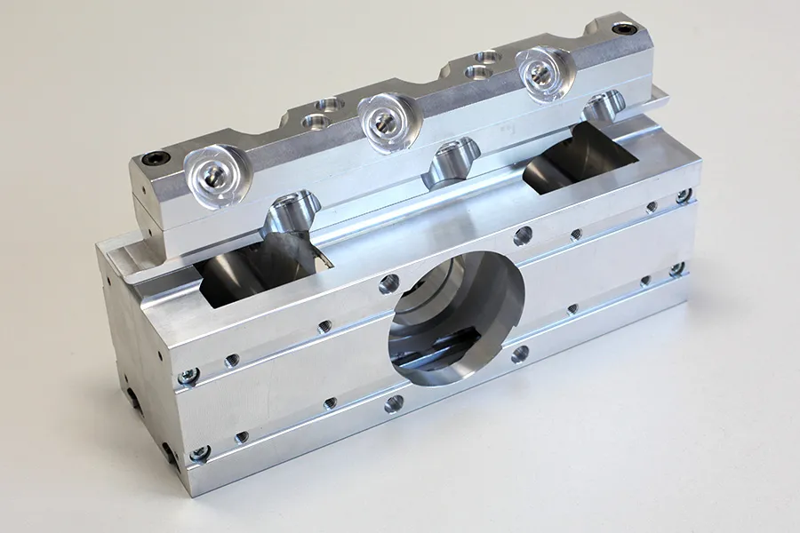 Baugruppe Aluminium---