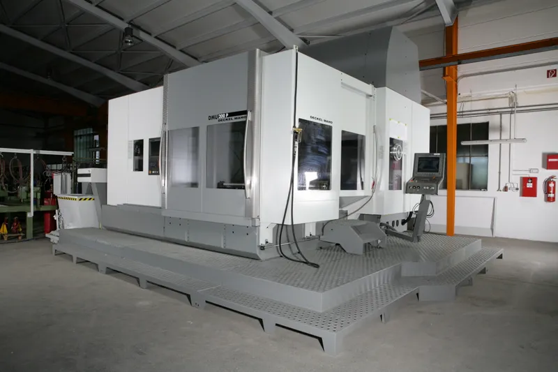DMU 200 P