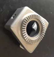 Klemme mit Verzahnung